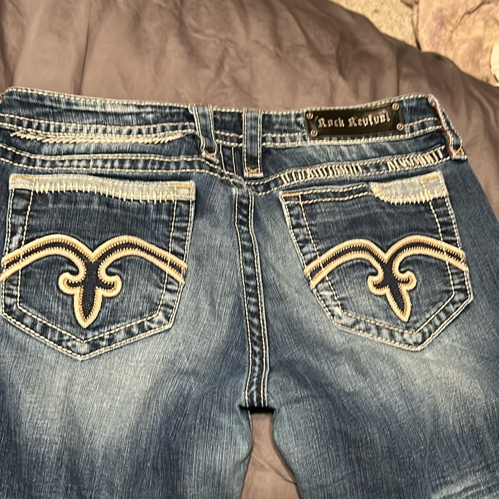 Rock revival capris